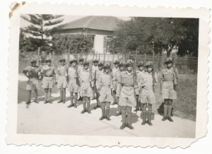 חברי קורס נוטרות, כפר סירקין 1945